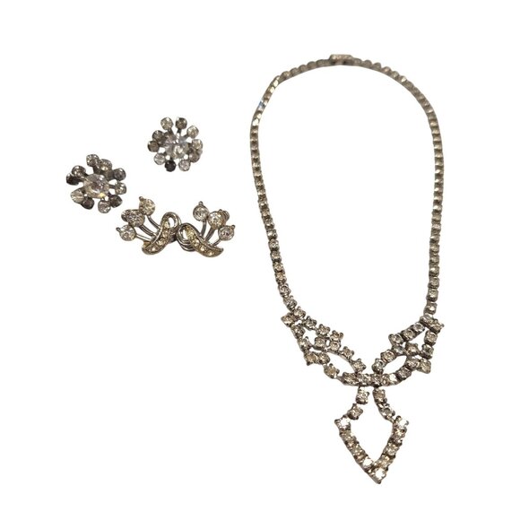 Vintage Rhinestone Necklace & 2 Pairs Of Clip-On Earrings Jewelry Set Silver-Ton - Picture 1 of 7